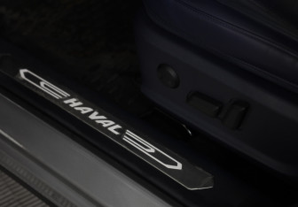 Подержанный автомобиль Haval F7 2022 года (21 фото)