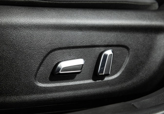 Подержанный автомобиль Omoda S5 2023 года (16 фото)