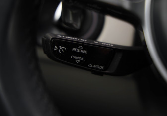 Подержанный автомобиль Porsche Cayenne 2019 года (15 фото)