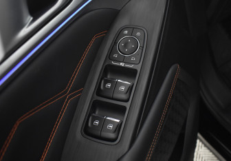 Подержанный автомобиль Haval F7 2024 года (20 фото)