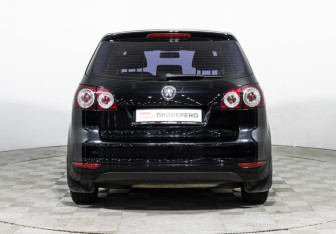 Подержанный автомобиль Volkswagen Golf Plus 2012 года (6 фото)