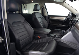 Подержанный автомобиль Volkswagen Atlas 2019 года (11 фото)