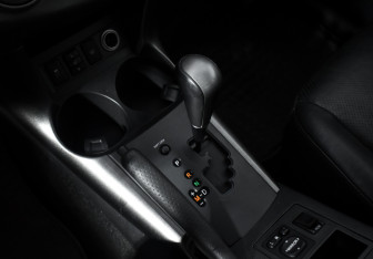 Подержанный автомобиль Toyota RAV4 2011 года (11 фото)