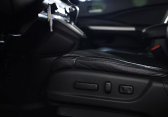 Подержанный автомобиль Honda CR-V 2014 года (22 фото)