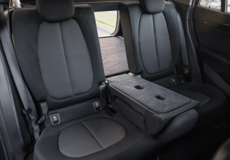 Подержанный автомобиль BMW X1 2019 года (24 фото)