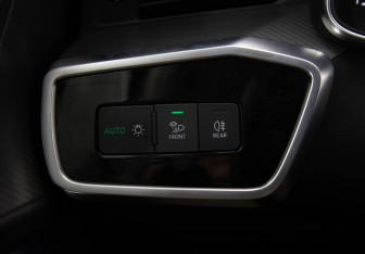 Подержанный автомобиль Audi A6 Wagon 2019 года (16 фото)