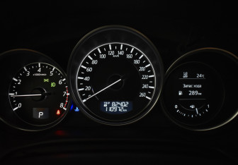 Подержанный автомобиль Mazda CX-5 2015 года (25 фото)