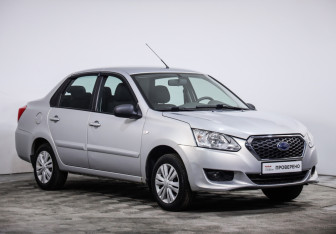 Подержанный автомобиль Datsun on-DO 2015 года (3 фото)