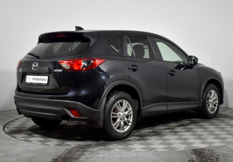 Подержанный автомобиль Mazda CX-5 2012 года (5 фото)