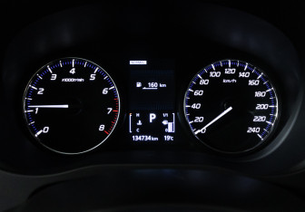 Подержанный автомобиль Mitsubishi Outlander 2020 года (12 фото)