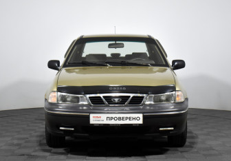Подержанный автомобиль Daewoo Nexia Sedan 2007 года (2 фото)