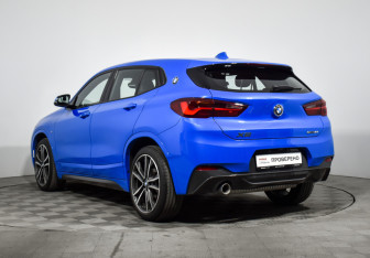 Подержанный автомобиль BMW X2 2021 года (8 фото)