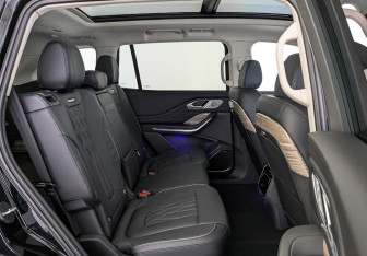 Новый Hongqi HS7 2025 (12 фото)