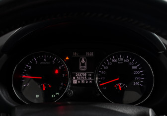 Подержанный автомобиль Nissan Qashqai 2012 года (19 фото)