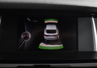 Подержанный автомобиль BMW X4 2015 года (15 фото)