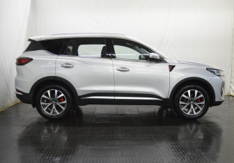 Подержанный автомобиль Chery Tiggo 7 Pro Max 2024 года (4 фото)