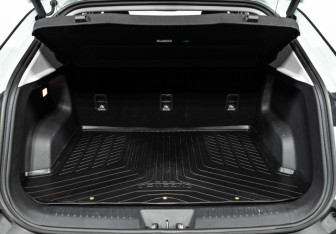 Подержанный автомобиль Omoda C5 2023 года (27 фото)