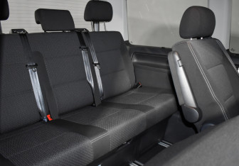 Подержанный автомобиль Volkswagen Multivan 2019 года (12 фото)