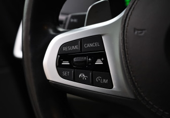 Подержанный автомобиль BMW X5 2019 года (15 фото)