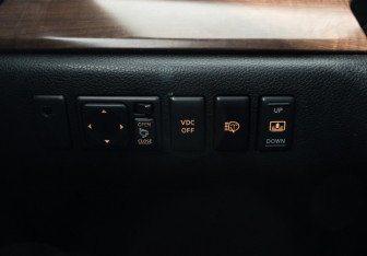 Подержанный автомобиль Nissan Teana 2007 года (18 фото)