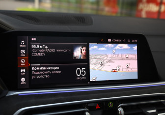 Подержанный автомобиль BMW X7 2019 года (15 фото)