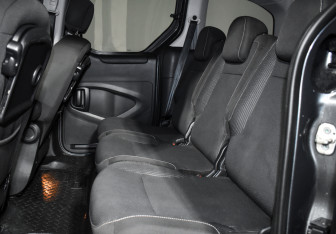 Подержанный автомобиль Citroen Berlingo 2021 года (12 фото)
