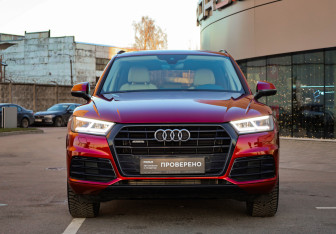 Подержанный автомобиль Audi Q5 2019 года (4 фото)