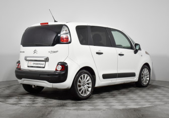 Подержанный автомобиль Citroen C3 Picasso 2010 года (5 фото)