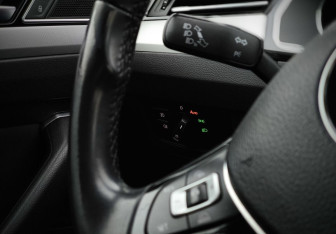 Подержанный автомобиль Volkswagen Passat Sedan 2018 года (32 фото)