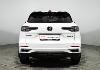 Подержанный автомобиль Changan CS55PLUS 2024 года (6 фото)