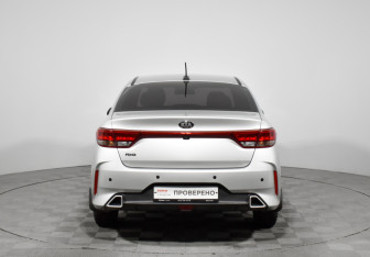 Подержанный автомобиль Kia Rio Sedan 2020 года (6 фото)