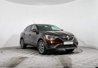 Подержанный автомобиль Renault Arkana 2020 года (3 фото)
