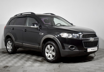 Подержанный автомобиль Chevrolet Captiva 2013 года (3 фото)