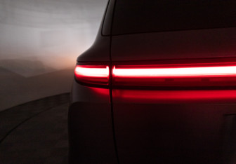 Подержанный автомобиль LiXiang L9 2024 года (30 фото)