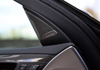 Подержанный автомобиль BMW X4 2021 года (26 фото)