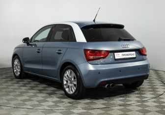 Подержанный автомобиль Audi A1 2012 года (7 фото)