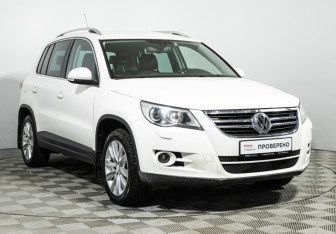 Подержанный автомобиль Volkswagen Tiguan 2010 года (3 фото)