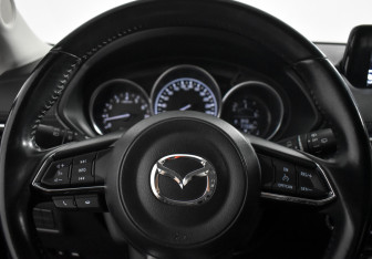 Подержанный автомобиль Mazda CX-5 2017 года (18 фото)