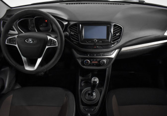 Подержанный автомобиль LADA (ВАЗ) Vesta Sedan 2017 года (13 фото)