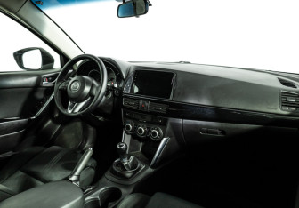 Подержанный автомобиль Mazda CX-5 2013 года (9 фото)