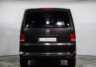 Подержанный автомобиль Volkswagen Multivan 2011 года (6 фото)