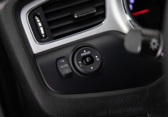 Подержанный автомобиль Kia Ceed Wagon 2013 года (21 фото)