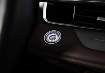 Подержанный автомобиль Chery Tiggo 8 Pro Max 2023 года (20 фото)