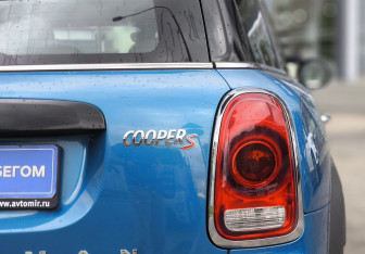 Подержанный автомобиль MINI Countryman 2017 года (7 фото)