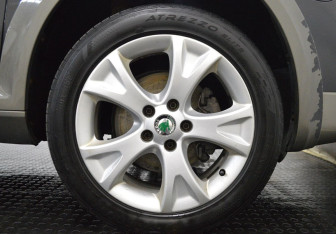 Подержанный автомобиль Skoda Octavia Wagon 2011 года (9 фото)