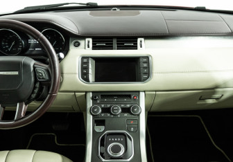 Подержанный автомобиль Land Rover Range Rover Evoque 2013 года (14 фото)
