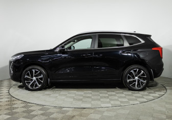 Подержанный автомобиль Haval Jolion 2022 года (8 фото)