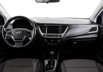 Подержанный автомобиль Hyundai Solaris Sedan 2018 года (10 фото)