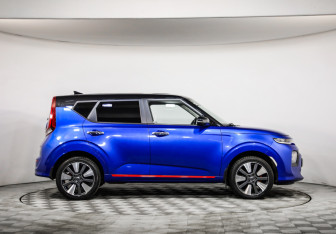 Подержанный автомобиль Kia Soul 2020 года (4 фото)