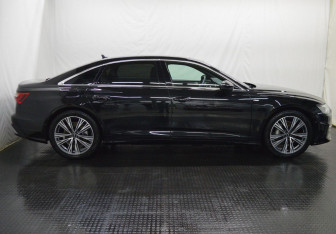 Подержанный автомобиль Audi A6 Sedan 2024 года (4 фото)